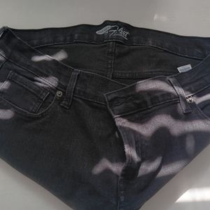 Old Navy The Flirt Faded Black Jeans Pre-owned.
